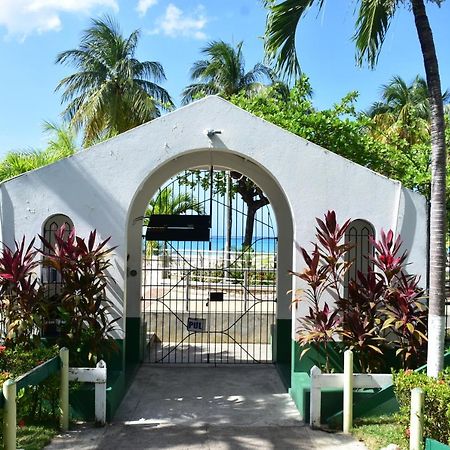 Czar'S Sanctuary- Apt B4 At Sandcastle Ocho Rios Exterior foto